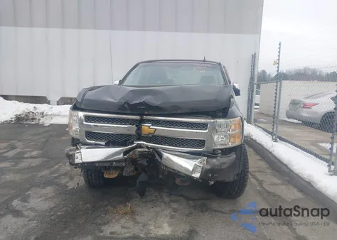 2013 Chevrolet Silverado 1500 Lt z USA, uszkodzony, nr VIN 1GCRCSE03DZ206885